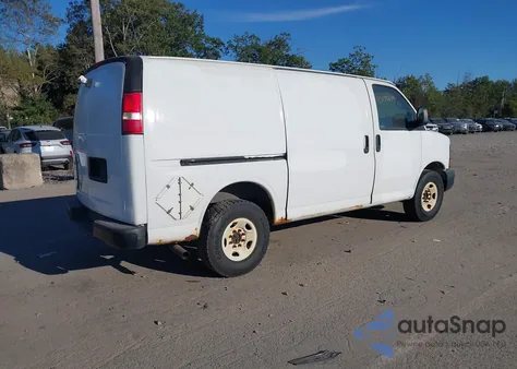 2014 Chevrolet Express 2500 Work Van из США, поврежденный, VIN 1GCWGFCAXE1207557